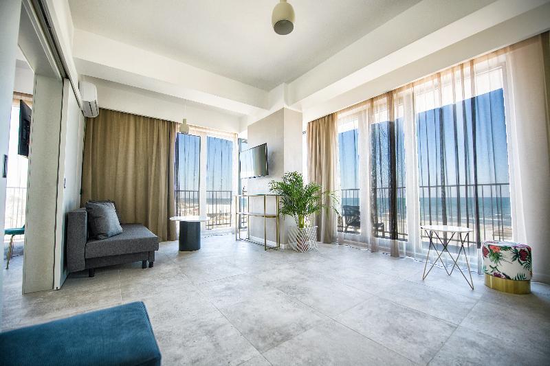 Lemon Cliff Luxury B&B Mamaia Ngoại thất bức ảnh